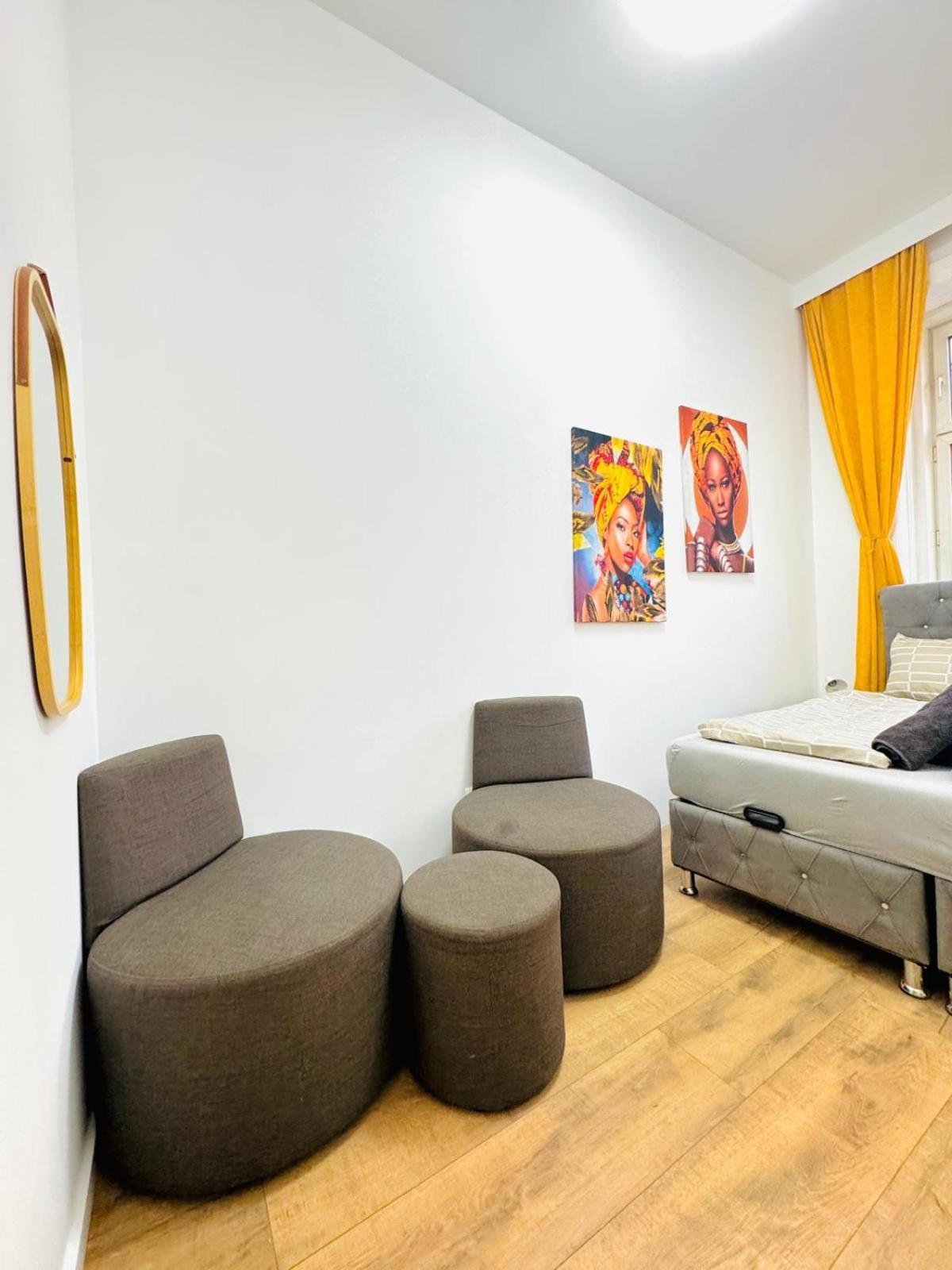 Cozy 9Br Shared Apartment, Only 12Min Walk To Augarten Viena Exterior foto