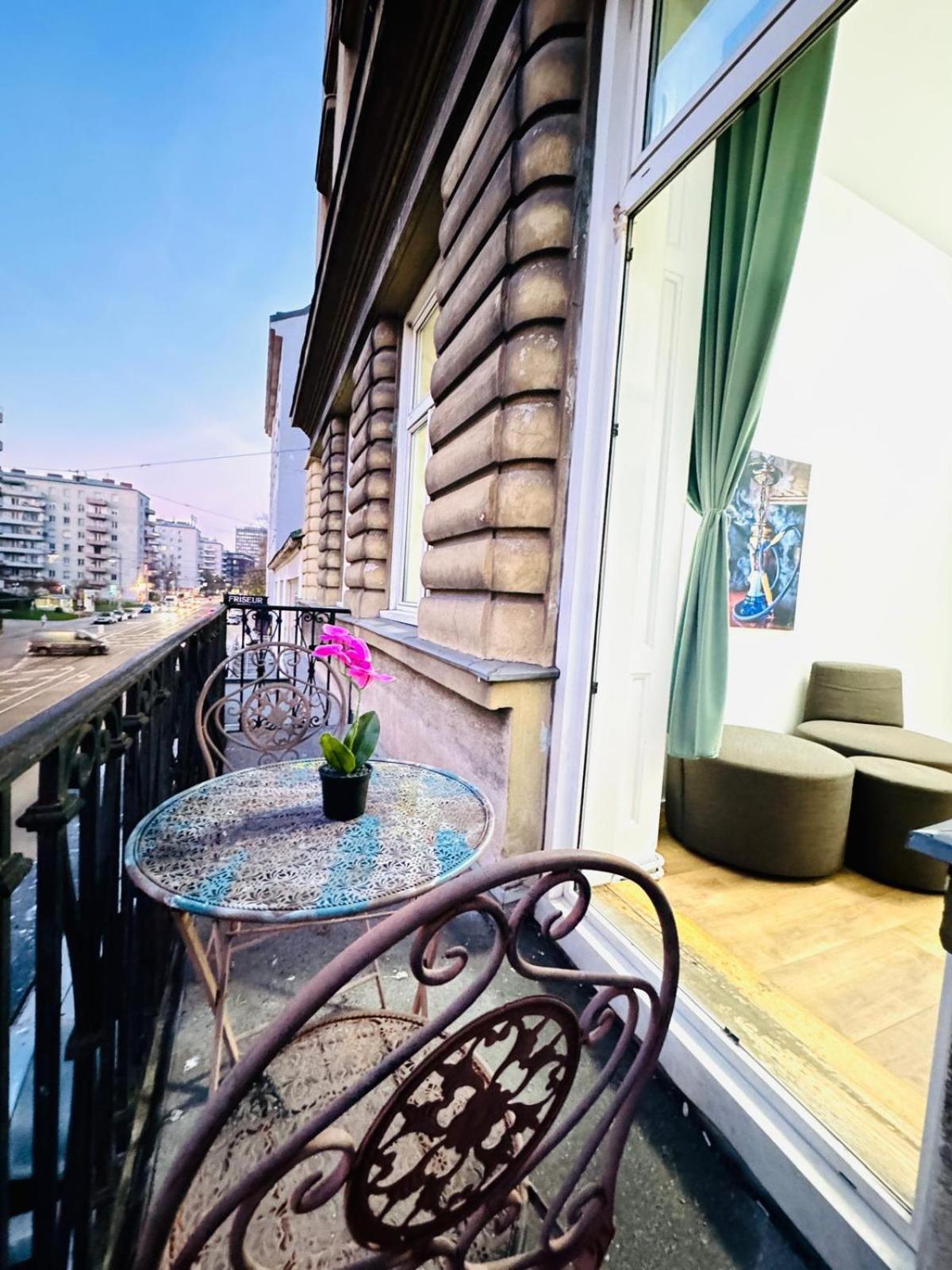 Cozy 9Br Shared Apartment, Only 12Min Walk To Augarten Viena Exterior foto
